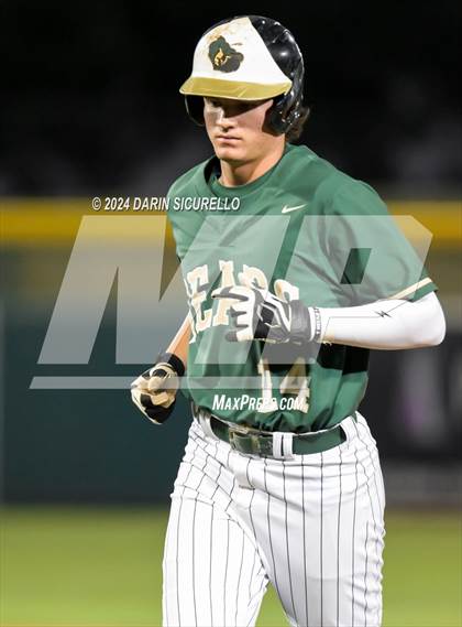 Thumbnail 3 in Queen Creek vs. Basha (AIA 6A Semifinal)  photogallery.