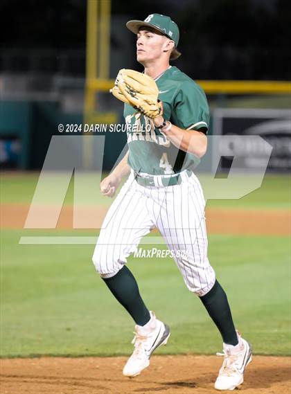 Thumbnail 3 in Queen Creek vs. Basha (AIA 6A Semifinal)  photogallery.