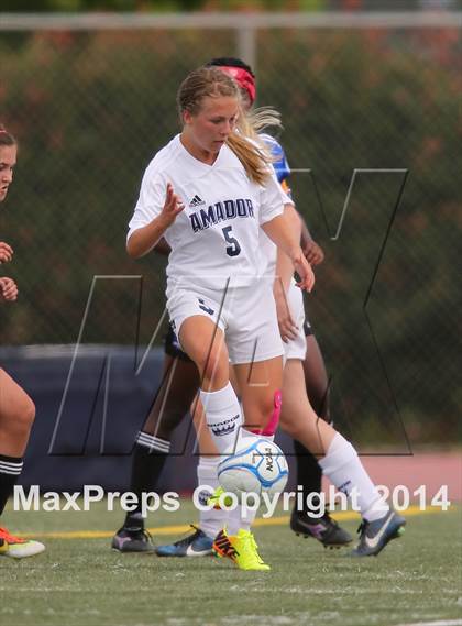 Thumbnail 2 in Amador vs. Capital Christian (CIF SJS D6 Final) photogallery.