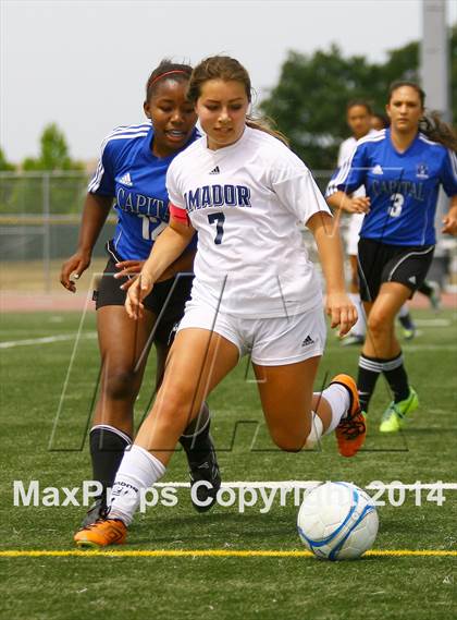 Thumbnail 2 in Amador vs. Capital Christian (CIF SJS D6 Final) photogallery.