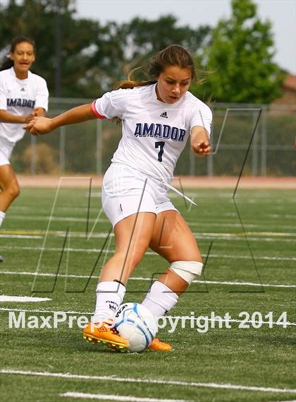Thumbnail 2 in Amador vs. Capital Christian (CIF SJS D6 Final) photogallery.