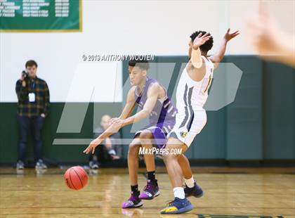 Thumbnail 3 in Carmel Christian vs Village Christian Academy (NCISAA 3A Championship) photogallery.