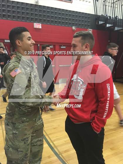 Thumbnail 3 in Muskego TOC Ceremony photogallery.