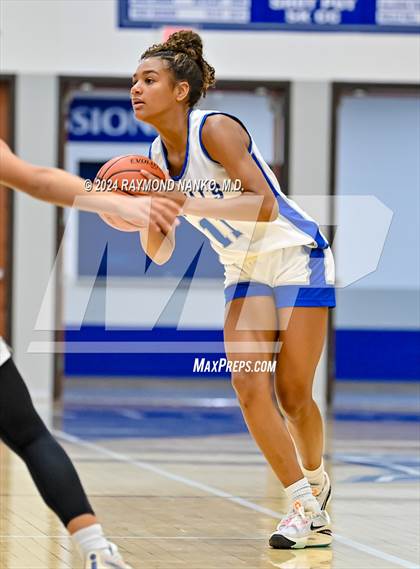 Thumbnail 3 in Northridge vs Hamilton Southeastern (IBCA / IHSAA Showcase) photogallery.