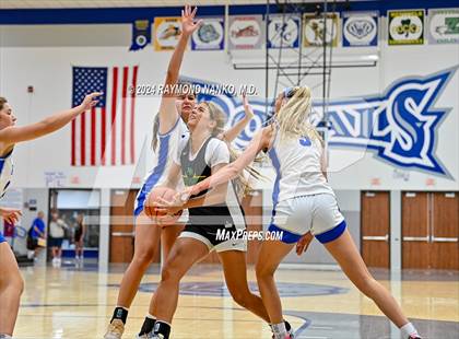 Thumbnail 2 in Northridge vs Hamilton Southeastern (IBCA / IHSAA Showcase) photogallery.