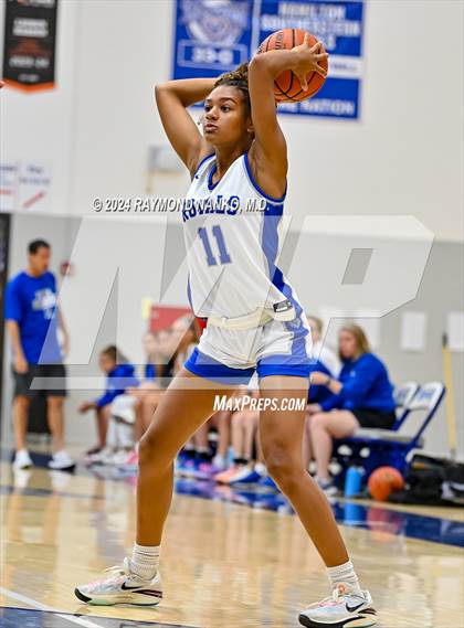 Thumbnail 3 in Northridge vs Hamilton Southeastern (IBCA / IHSAA Showcase) photogallery.