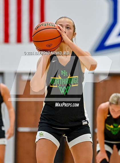 Thumbnail 3 in Northridge vs Hamilton Southeastern (IBCA / IHSAA Showcase) photogallery.