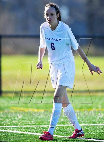 Thumbnail 2 in Lansing vs. Haldane (NYSPHSAA Class C Semifinal) photogallery.