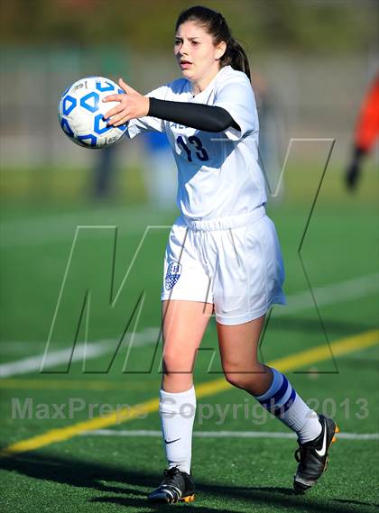 Thumbnail 3 in Lansing vs. Haldane (NYSPHSAA Class C Semifinal) photogallery.