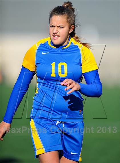 Thumbnail 2 in Lansing vs. Haldane (NYSPHSAA Class C Semifinal) photogallery.