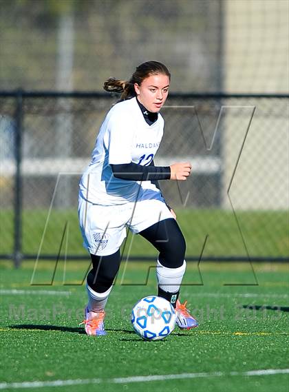 Thumbnail 1 in Lansing vs. Haldane (NYSPHSAA Class C Semifinal) photogallery.