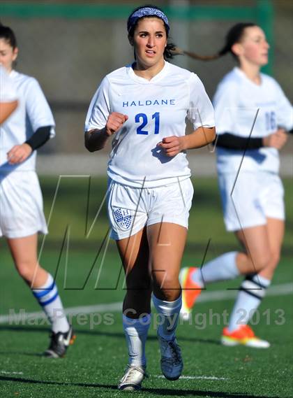 Thumbnail 3 in Lansing vs. Haldane (NYSPHSAA Class C Semifinal) photogallery.