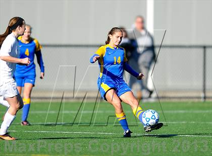 Thumbnail 1 in Lansing vs. Haldane (NYSPHSAA Class C Semifinal) photogallery.