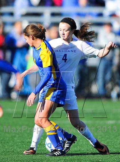 Thumbnail 1 in Lansing vs. Haldane (NYSPHSAA Class C Semifinal) photogallery.
