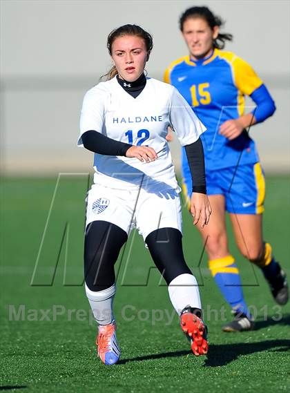 Thumbnail 3 in Lansing vs. Haldane (NYSPHSAA Class C Semifinal) photogallery.