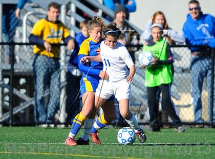 Thumbnail 1 in Lansing vs. Haldane (NYSPHSAA Class C Semifinal) photogallery.
