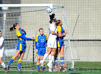 Thumbnail 3 in Lansing vs. Haldane (NYSPHSAA Class C Semifinal) photogallery.