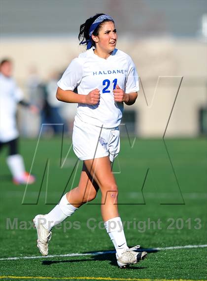 Thumbnail 2 in Lansing vs. Haldane (NYSPHSAA Class C Semifinal) photogallery.