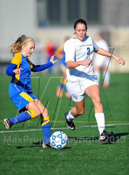 Thumbnail 2 in Lansing vs. Haldane (NYSPHSAA Class C Semifinal) photogallery.