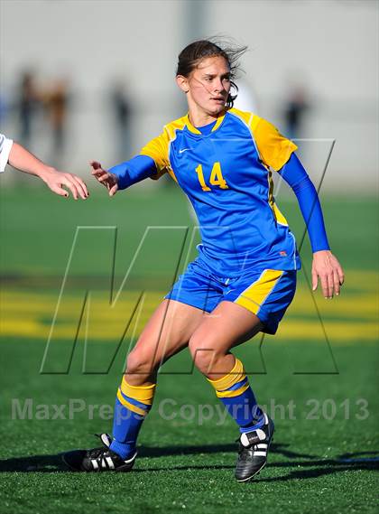 Thumbnail 1 in Lansing vs. Haldane (NYSPHSAA Class C Semifinal) photogallery.