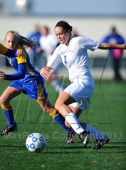 Thumbnail 1 in Lansing vs. Haldane (NYSPHSAA Class C Semifinal) photogallery.
