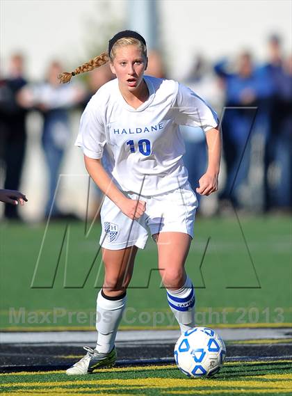 Thumbnail 3 in Lansing vs. Haldane (NYSPHSAA Class C Semifinal) photogallery.