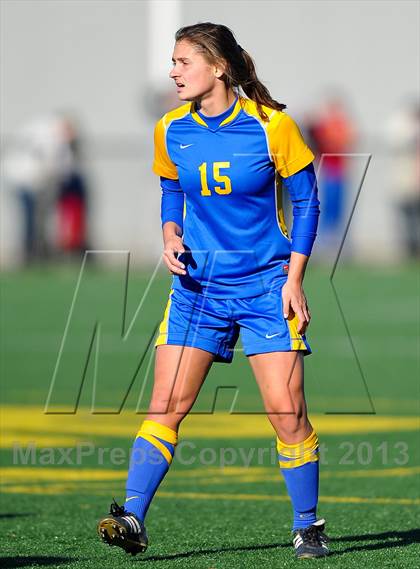 Thumbnail 2 in Lansing vs. Haldane (NYSPHSAA Class C Semifinal) photogallery.