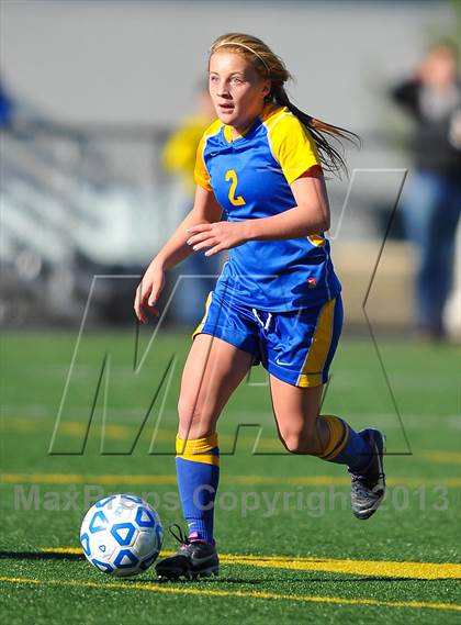 Thumbnail 1 in Lansing vs. Haldane (NYSPHSAA Class C Semifinal) photogallery.