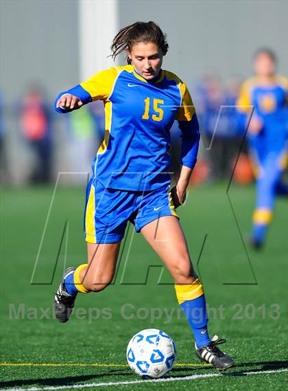 Thumbnail 2 in Lansing vs. Haldane (NYSPHSAA Class C Semifinal) photogallery.