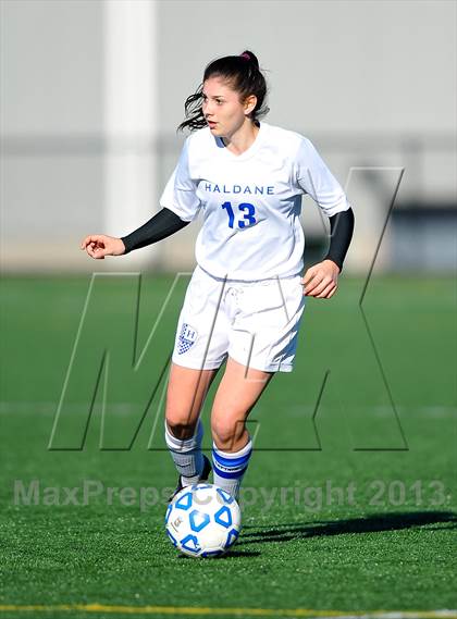 Thumbnail 2 in Lansing vs. Haldane (NYSPHSAA Class C Semifinal) photogallery.