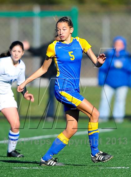 Thumbnail 2 in Lansing vs. Haldane (NYSPHSAA Class C Semifinal) photogallery.