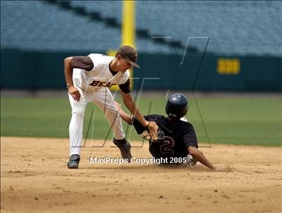 Thumbnail 3 in Temecula Valley vs. Ocean View (D3 Sec. Final) photogallery.