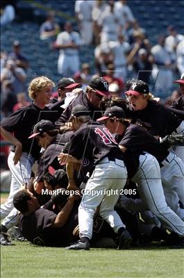 Thumbnail 2 in Temecula Valley vs. Ocean View (D3 Sec. Final) photogallery.