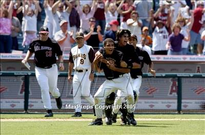 Thumbnail 1 in Temecula Valley vs. Ocean View (D3 Sec. Final) photogallery.