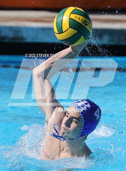 Thumbnail 3 in Mission Bay vs. Rancho Bernardo (CIF SDS D2 Quarterfinal) photogallery.