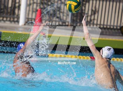 Thumbnail 1 in Mission Bay vs. Rancho Bernardo (CIF SDS D2 Quarterfinal) photogallery.