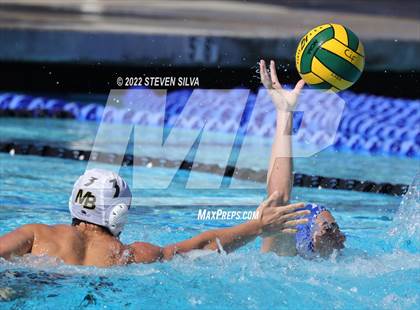 Thumbnail 3 in Mission Bay vs. Rancho Bernardo (CIF SDS D2 Quarterfinal) photogallery.