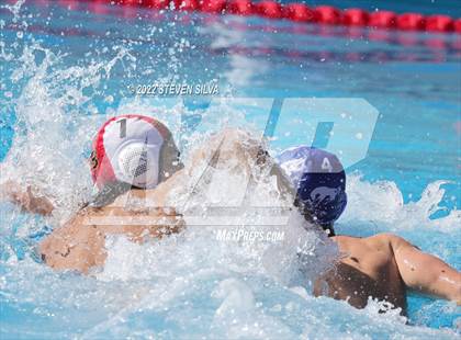 Thumbnail 1 in Mission Bay vs. Rancho Bernardo (CIF SDS D2 Quarterfinal) photogallery.