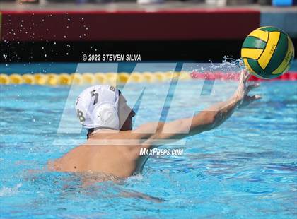 Thumbnail 2 in Mission Bay vs. Rancho Bernardo (CIF SDS D2 Quarterfinal) photogallery.