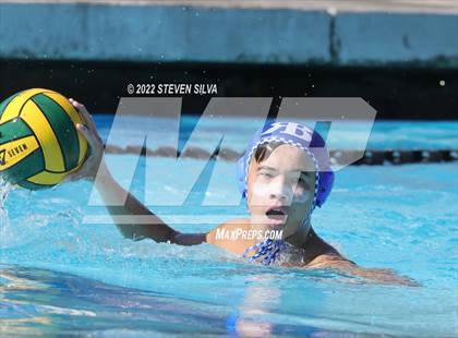 Thumbnail 1 in Mission Bay vs. Rancho Bernardo (CIF SDS D2 Quarterfinal) photogallery.
