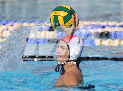 Thumbnail 3 in Mission Bay vs. Rancho Bernardo (CIF SDS D2 Quarterfinal) photogallery.