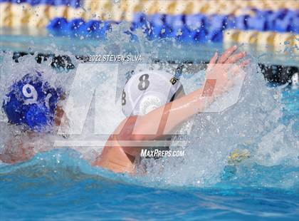 Thumbnail 2 in Mission Bay vs. Rancho Bernardo (CIF SDS D2 Quarterfinal) photogallery.