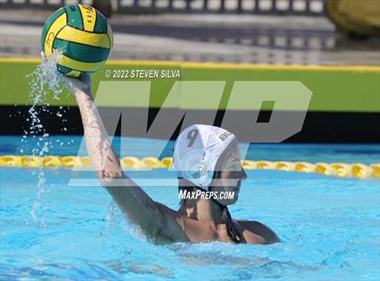 Thumbnail 1 in Mission Bay vs. Rancho Bernardo (CIF SDS D2 Quarterfinal) photogallery.