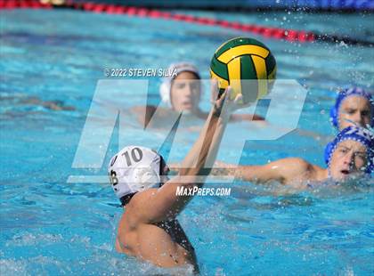 Thumbnail 1 in Mission Bay vs. Rancho Bernardo (CIF SDS D2 Quarterfinal) photogallery.