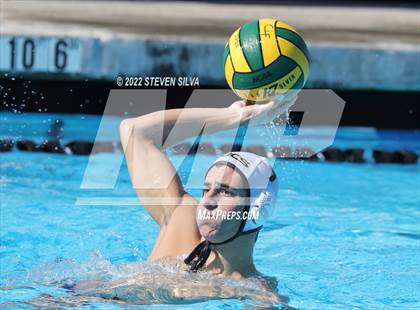 Thumbnail 3 in Mission Bay vs. Rancho Bernardo (CIF SDS D2 Quarterfinal) photogallery.