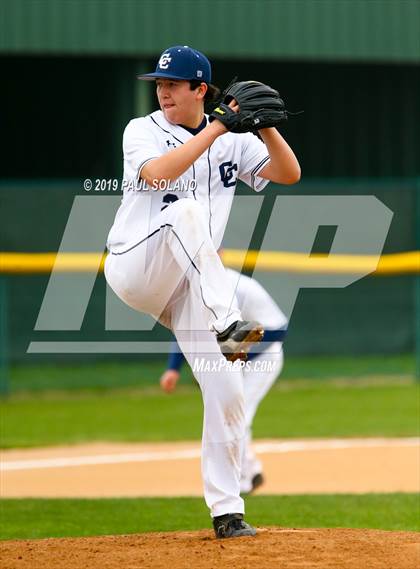 Thumbnail 3 in Rowe vs. Central Catholic photogallery.