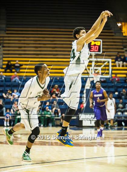 Thumbnail 2 in Sacramento vs. Sacred Heart Cathedral (MaxPreps MLK Classic) photogallery.