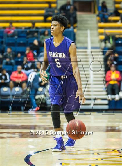 Thumbnail 1 in Sacramento vs. Sacred Heart Cathedral (MaxPreps MLK Classic) photogallery.