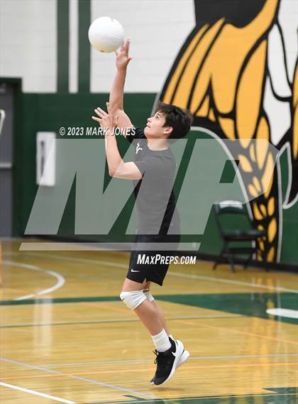 Thumbnail 3 in Sunnyslope vs. Camelback (Parents Night) JV photogallery.