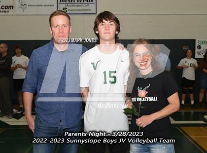Thumbnail 3 in Sunnyslope vs. Camelback (Parents Night) JV photogallery.